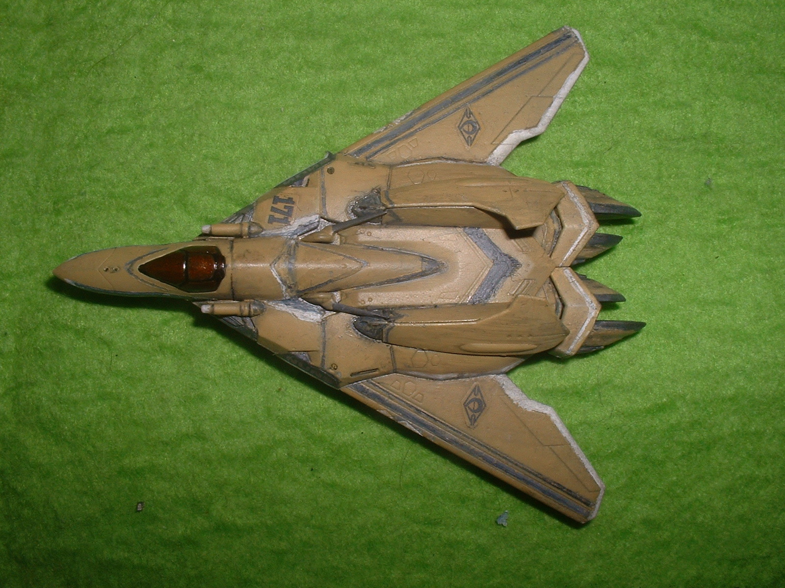 2016年08月06日完成 バンダイ メカコレ「VF-171」その2.JPG